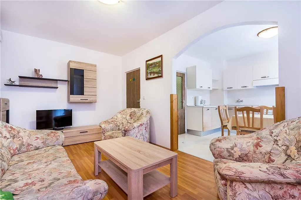 Apartment Fiorina Medulin 0*,