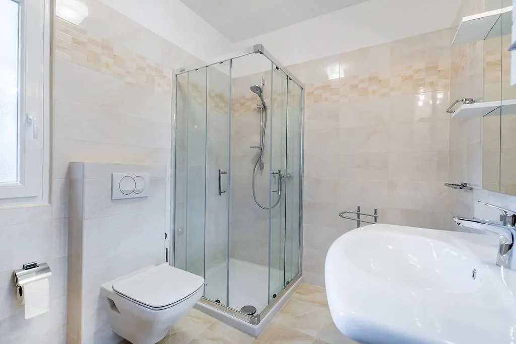 Apartment Fiorina Medulin 0*,  Hırvatistan